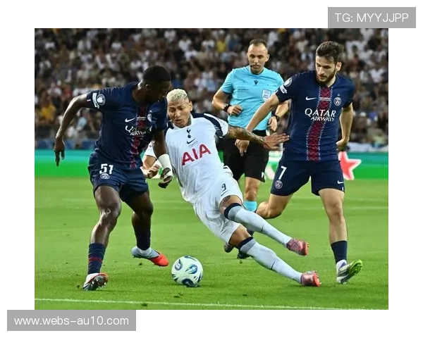 巴黎圣日耳曼德比险胜，恩里克称上半场为赛季最佳